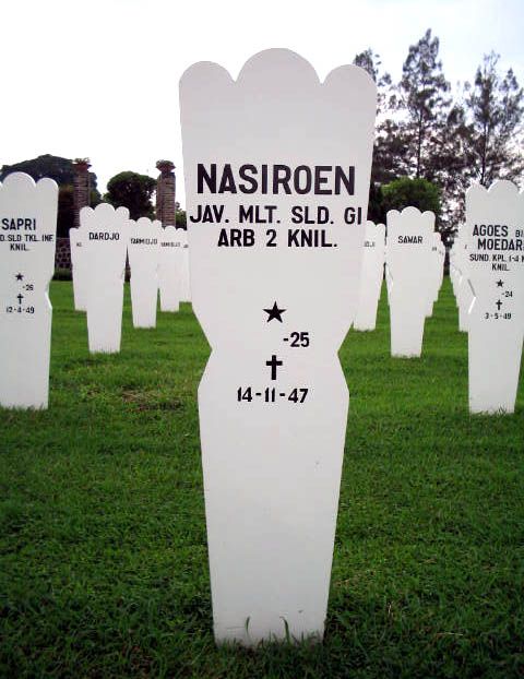 nasiroen.2004.jpg