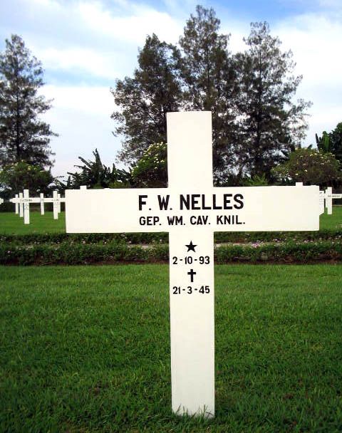 nelles f.w.2004.jpg