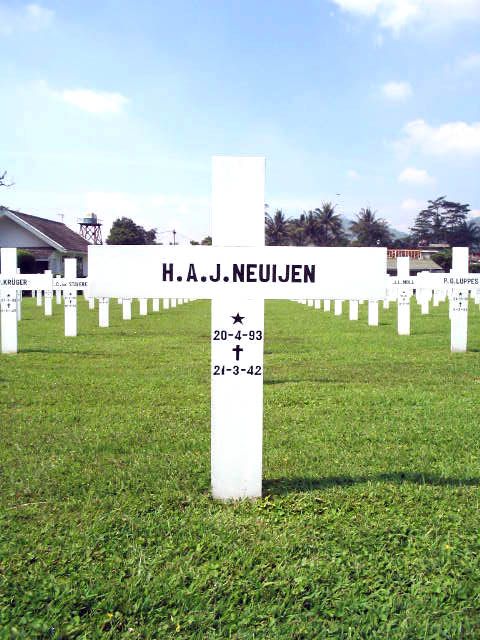 neuijen.h.a.j.2005.jpg