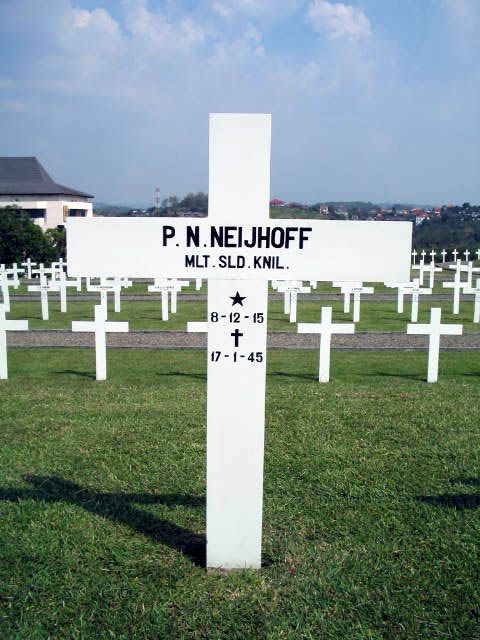 neijhoff.p.n.2004.jpg.JPG