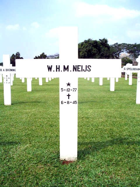neijs.w.h.m.2005.jpg