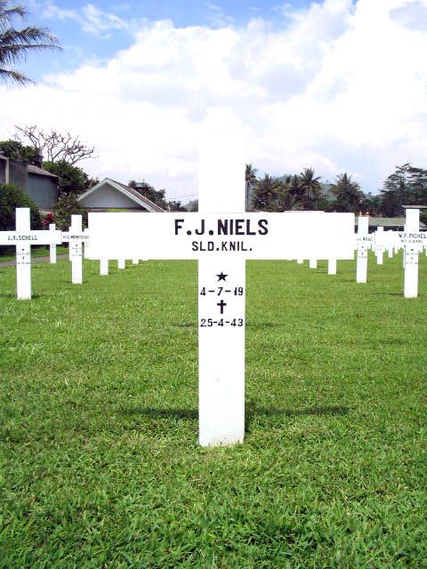 niels.f.j.2005.jpg
