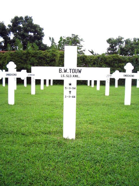 touw.b.w.2005.jpg