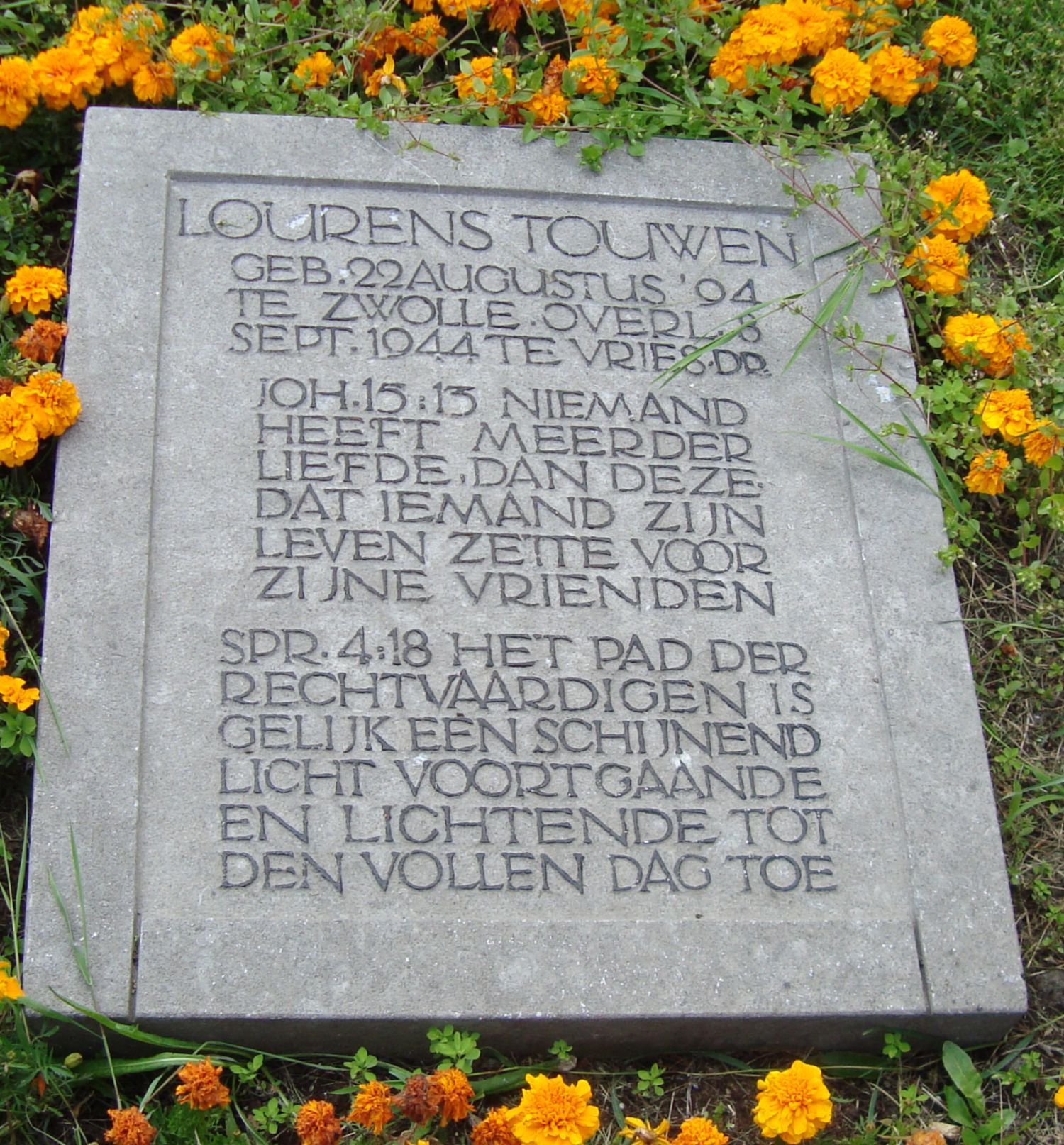 touwen.l.2010.jpg