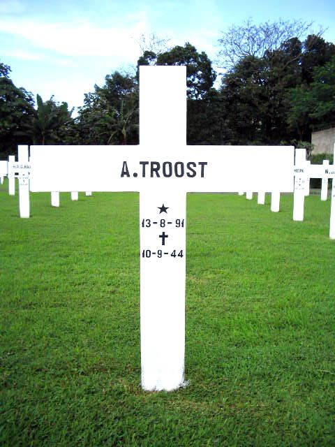 troost.a.2005.jpg