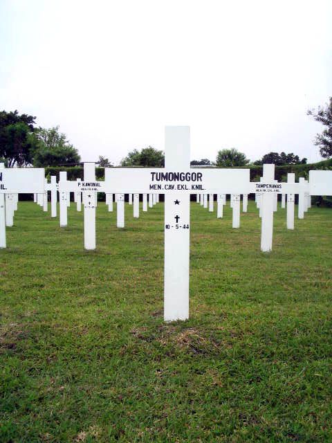 tumonggor.2005.jpg