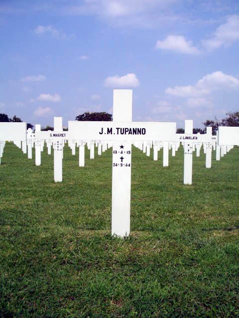 tupanno.j.m.2005.jpg