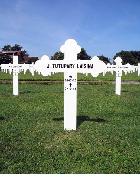 tutupary laisina.j.2005.jpg