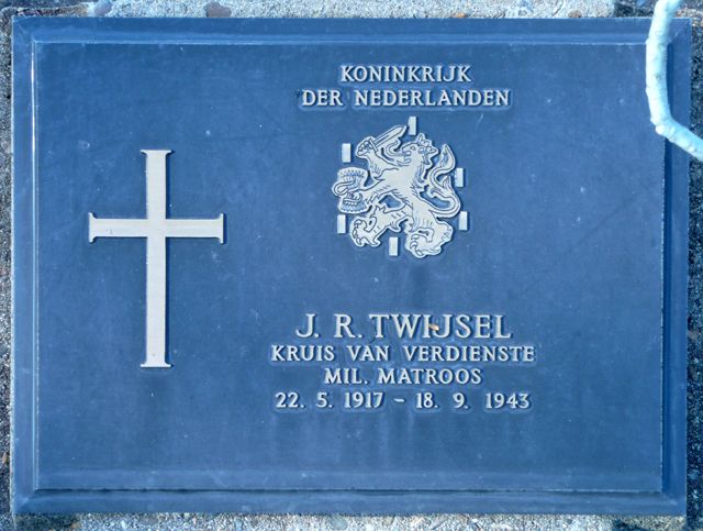 Twijsel.J.R.2008(1).jpg