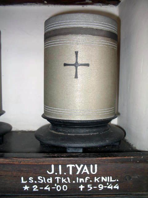 tyau.j.i.2005.jpg