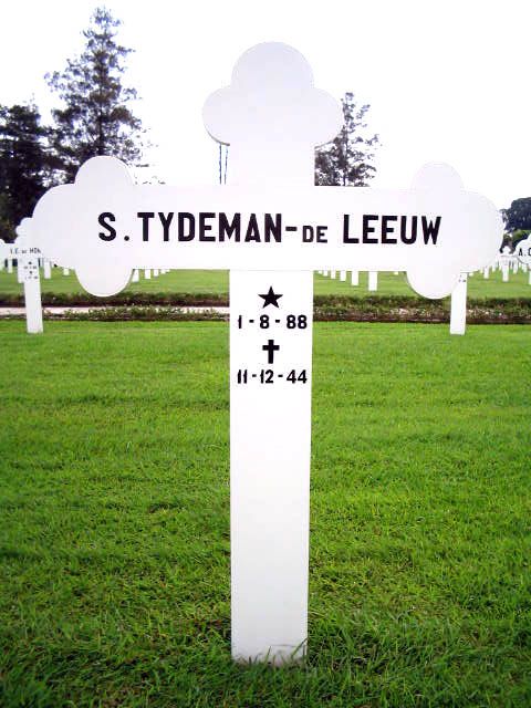tydeman de leeuw.s.2004.jpg
