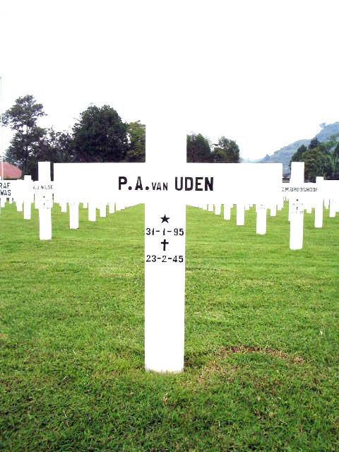 uden.van.p.a.2005.jpg