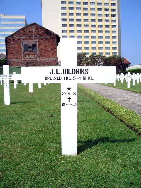 uildriks.j.l.2005.jpg