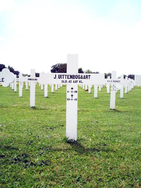 uittenbogaart.j.2005.jpg