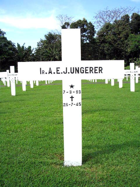 ungerer.a.e.j.2005.jpg