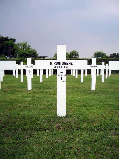 runtuwene.r.2005.jpg