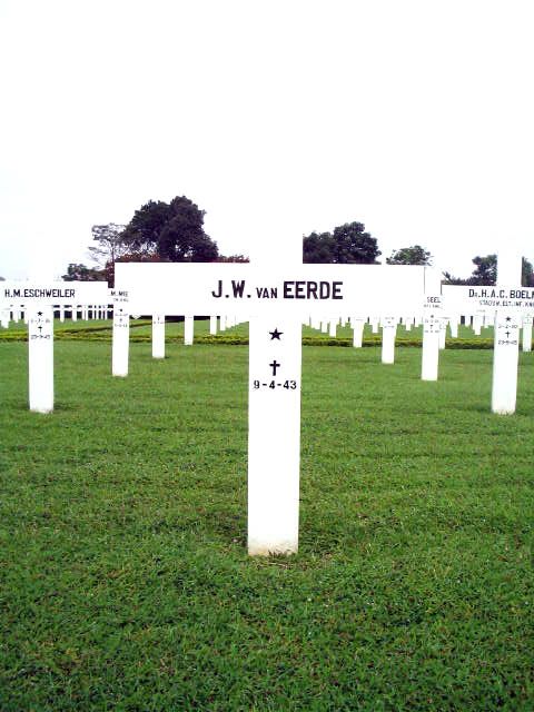 eerde.van.j.w.2005.jpg