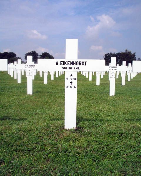 eikenhorst.a.2005.jpg