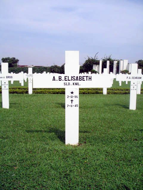 elisabeth.a.b.2005.jpg