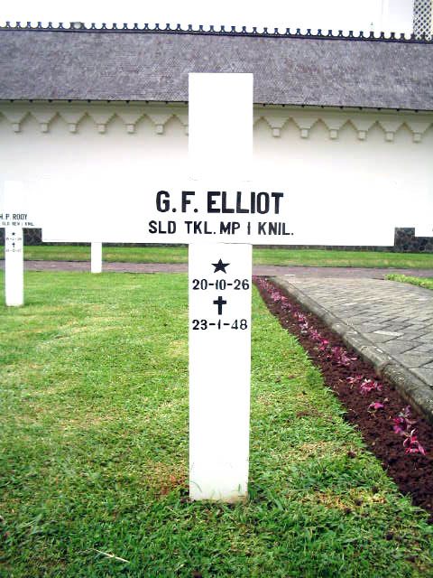 elliot.g.f.2005.jpg