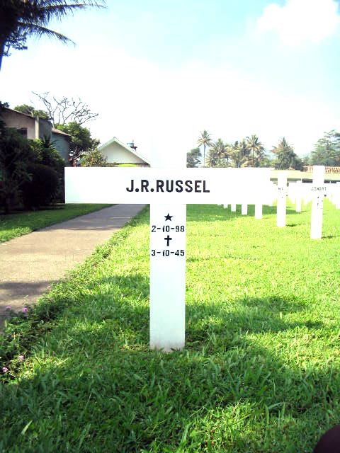 russel.j.r.2005.jpg