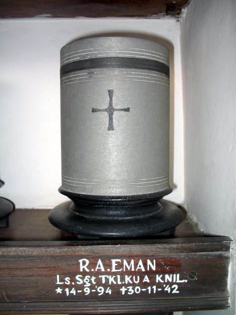 eman.r.a.2005.jpg