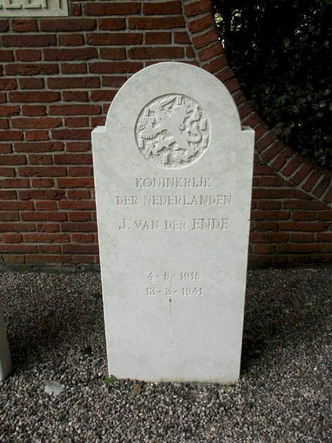 Van der Ende.jpg