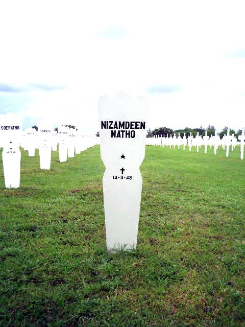 nizamdeen natho.2005.jpg