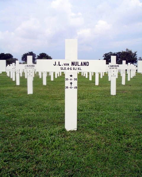 nuland.van.j.l.2005.jpg