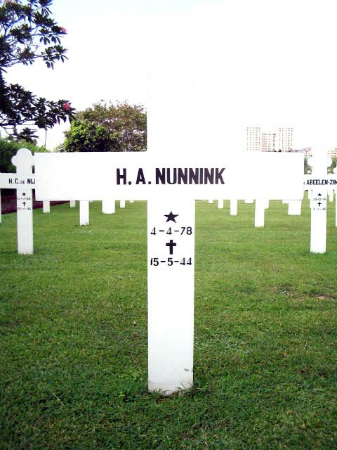 nunnink.h.a.2005.jpg