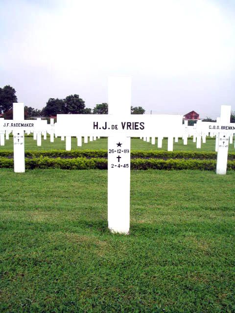 vries.de.h.j.2005.jpg