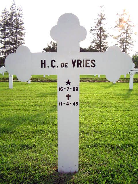 vries de h.c.2004.jpg