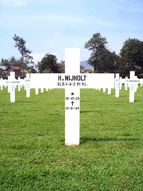 nijholt.h.2005.jpg