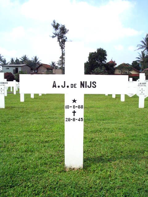 nijs.de.a.j.2005.jpg