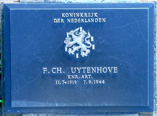 Uytenhove.F.C.2008.jpg