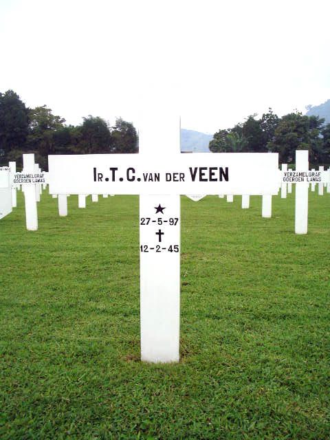 veen.v.der.t.c.2005.jpg