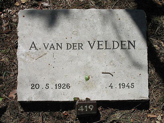 A.v.der Velden.jpg