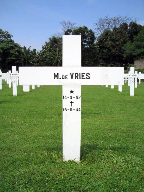 vries.de.m.2005.jpg