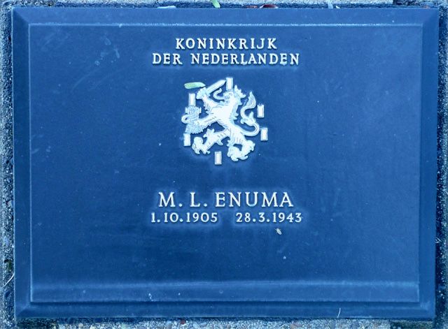 Enuma.M.L.2008.jpg