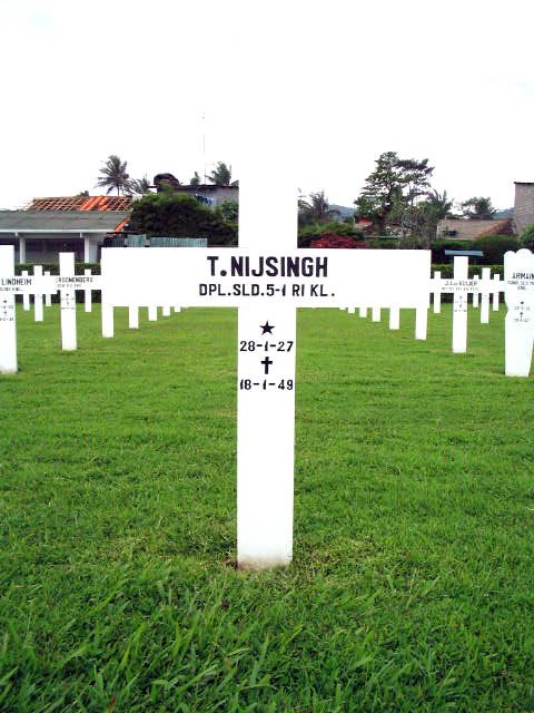 nijsingh.t.2005.jpg