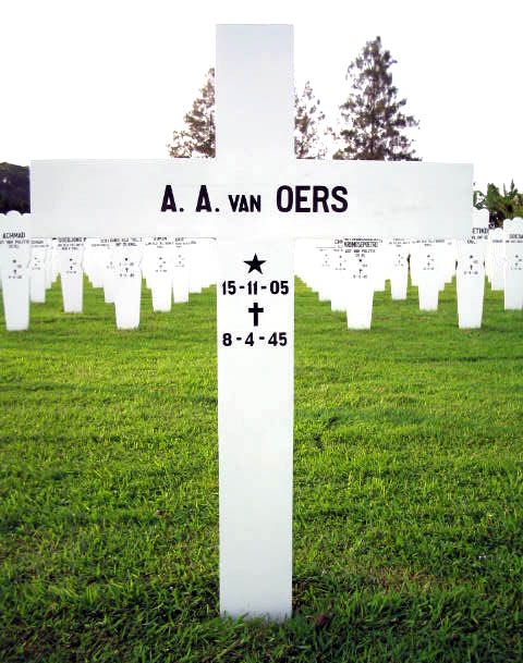 oers van a.a.2004.jpg