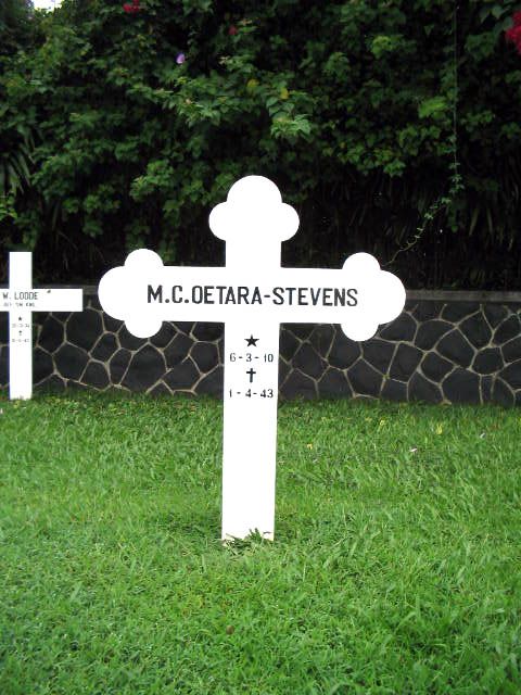 oetara.stevens.m.c.2005.jpg