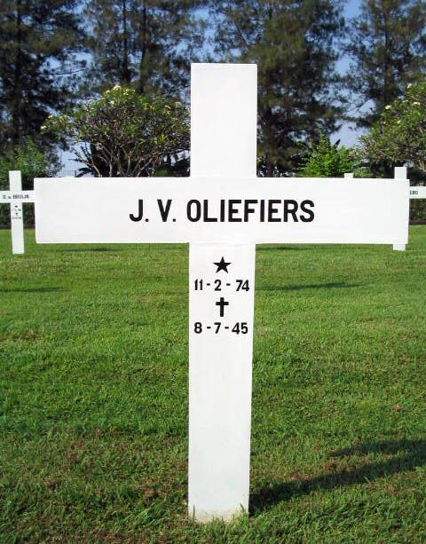 oliefiers j.v.2004.jpg