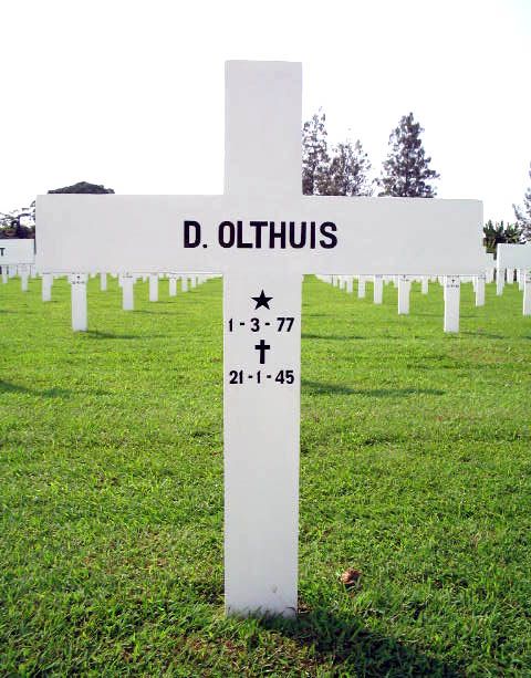 olthuis d.2004.jpg