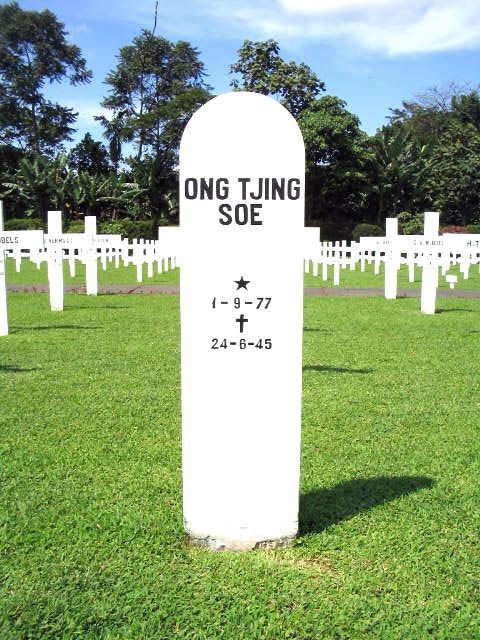 ong tjing soe.2005.jpg