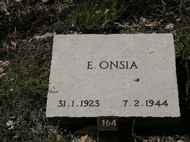 E.Onsia.jpg