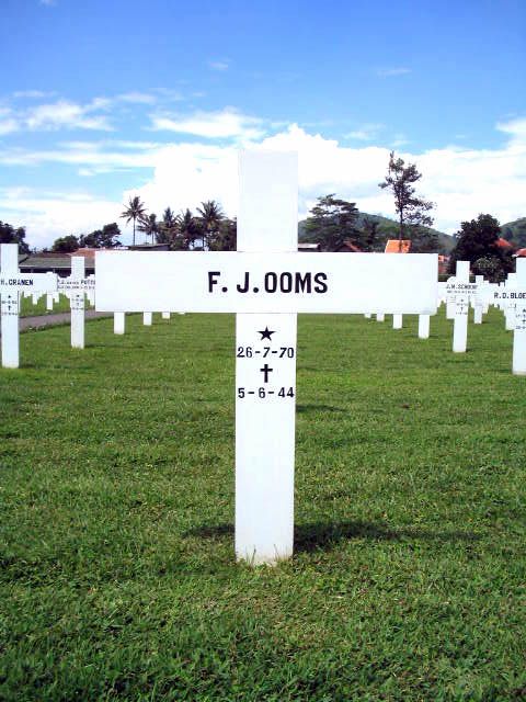 ooms.f.j.2005.jpg