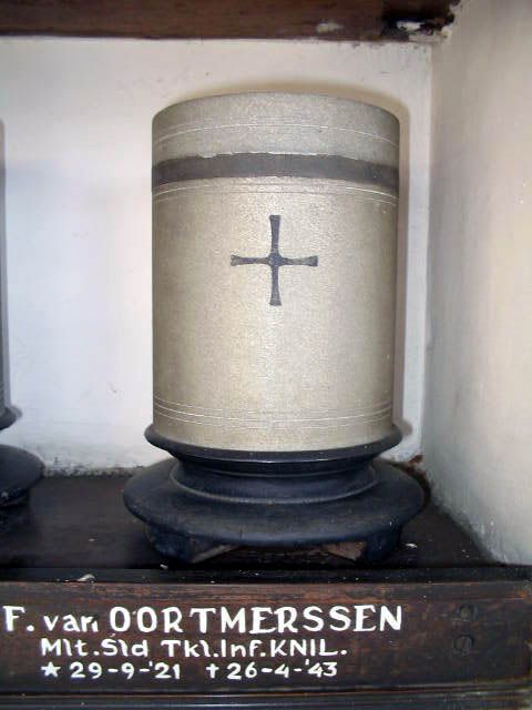 oortmerssen.van.f.2005.jpg