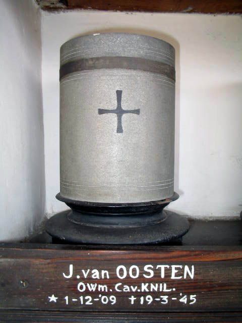 oosten.van.j.2005(1).jpg