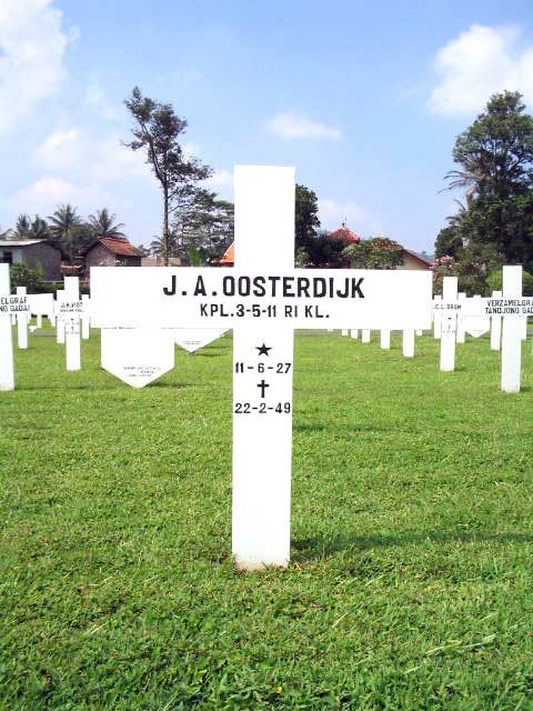 oosterdijk.j.a.2005.jpg
